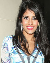 Jasmin Walia